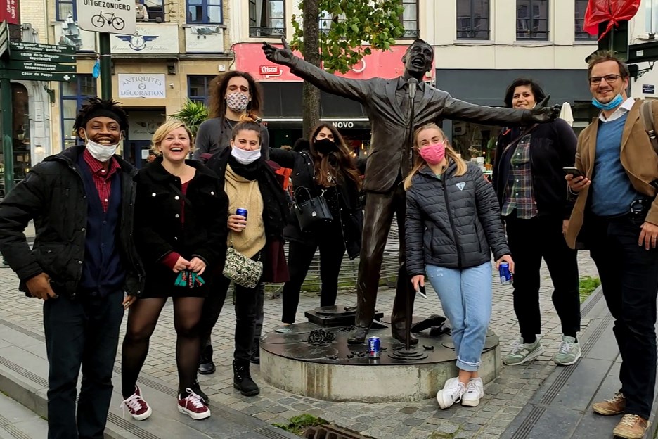 group of outdoor escape game in brussels people